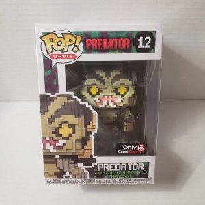 Funko POP! Figura de vinilo exclusiva de 8 bits Predator #12 GameStop